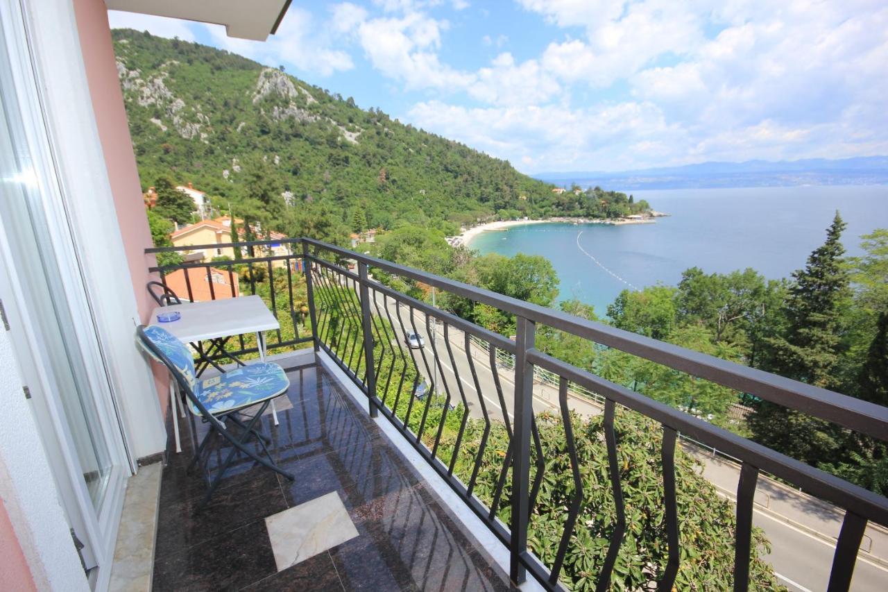 Apartments And Rooms By The Sea Medveja, Opatija - 2305 Lovran Exterior photo